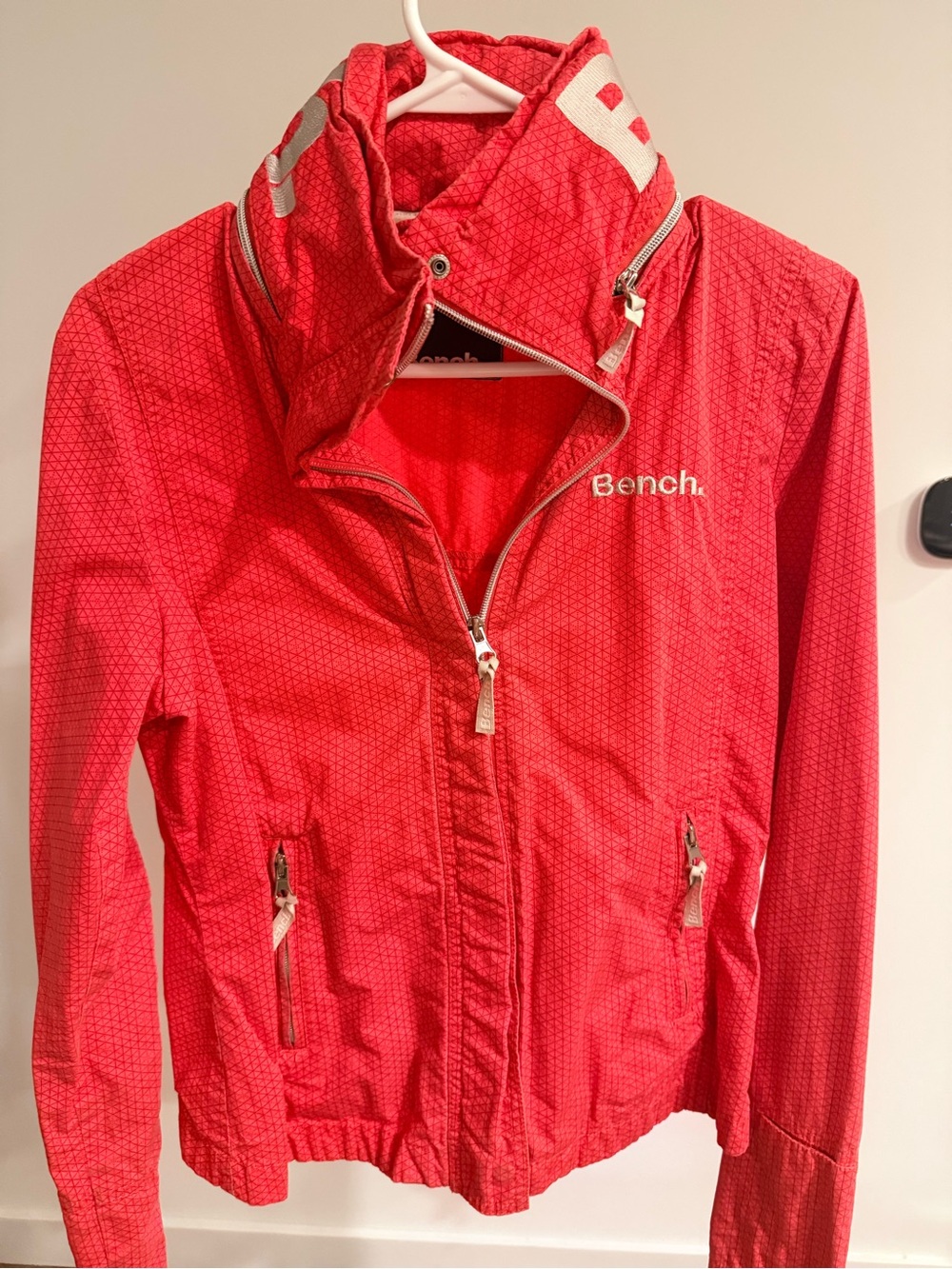 Bench zip-front salmon jacket